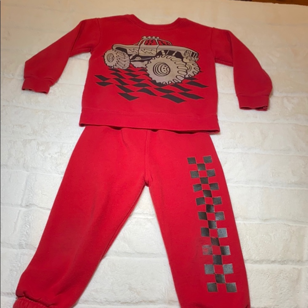 Garanimals 4T boys sweat pants and sweatshirt